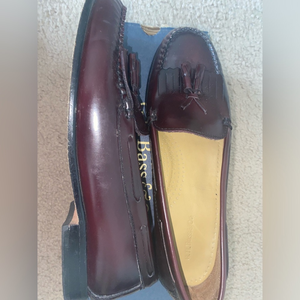 G.H. Bass Loafers | Burgundy